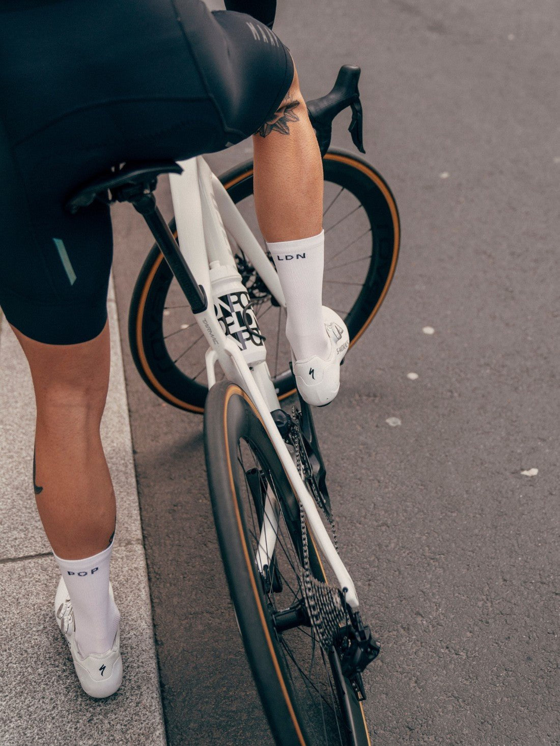POP LDN Bottle - POP Cycling Co.