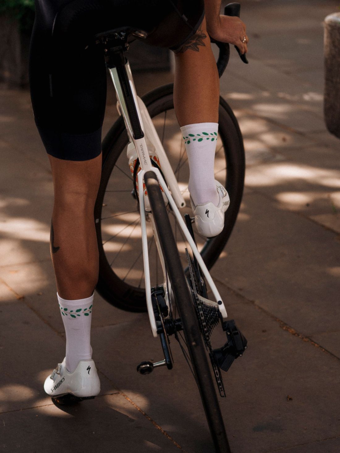 How to Choose Cycling Socks - The Complete Guide